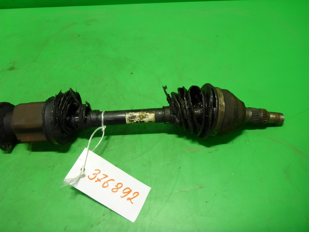 Полуось передняя правая