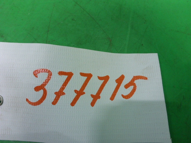 Петля двери