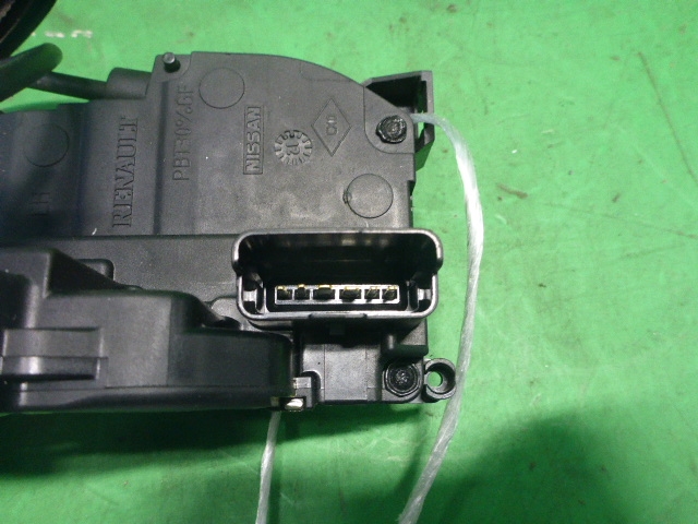 Замок багажника