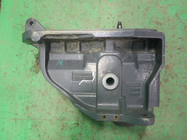 Кронштейн (сопут. товар)