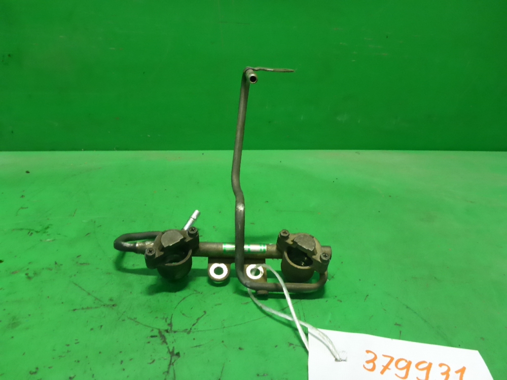 Рейка топливная (рампа)