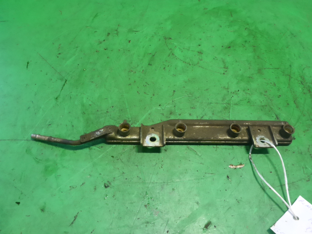 Рейка топливная (рампа)