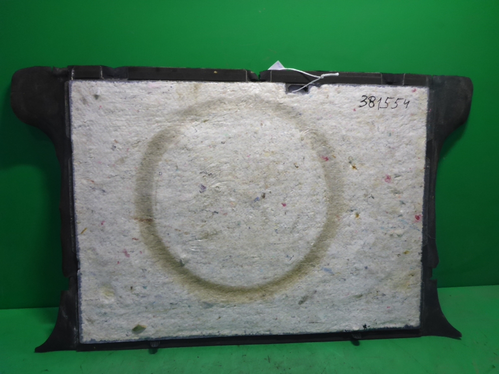 Пол багажника