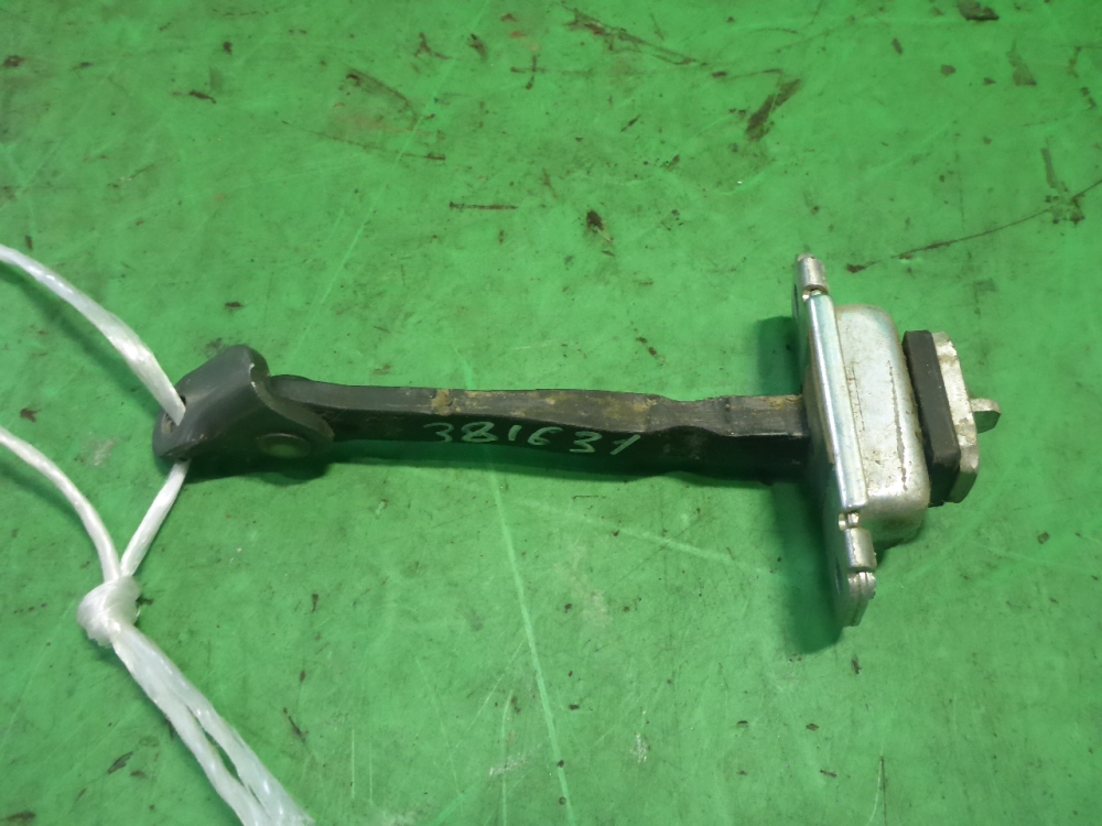 Ограничитель двери