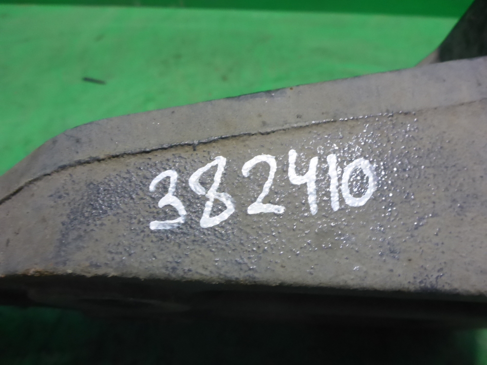 Отбойник задней рессоры