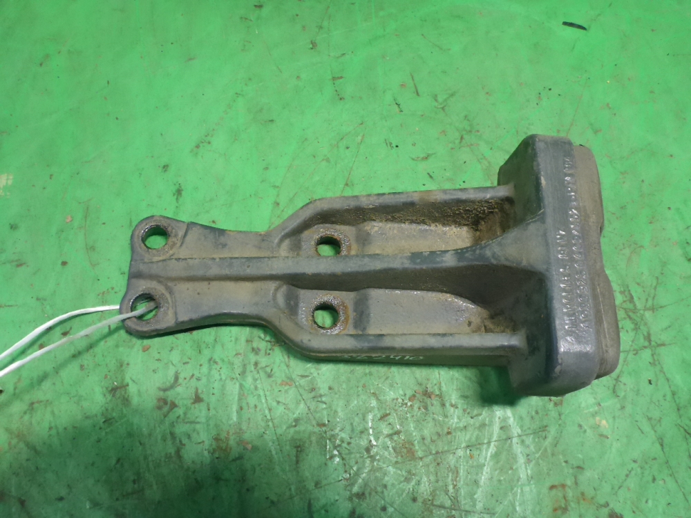 Отбойник задней рессоры