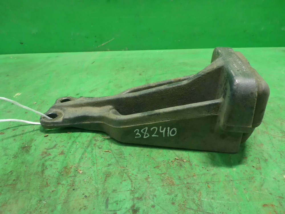 Отбойник задней рессоры