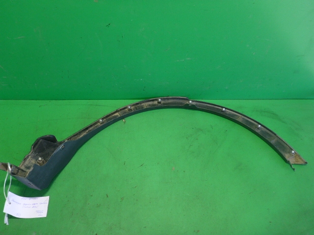 Накладка заднего крыла правого