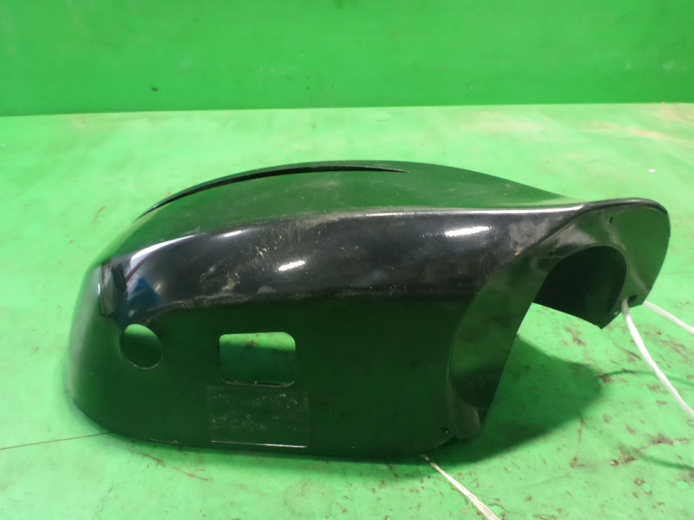 Корпус зеркала правого