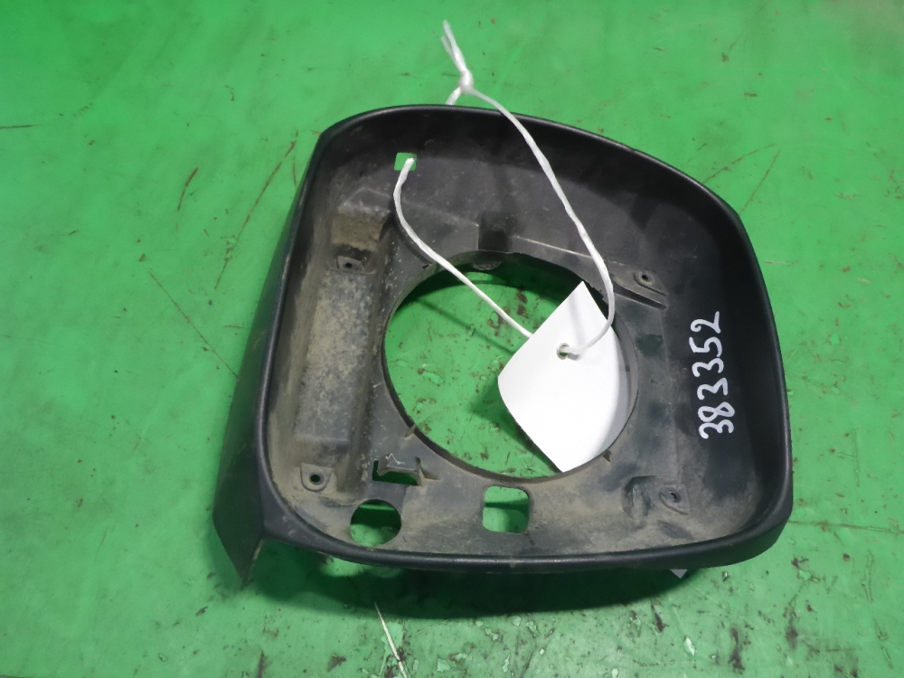 Корпус зеркала правого