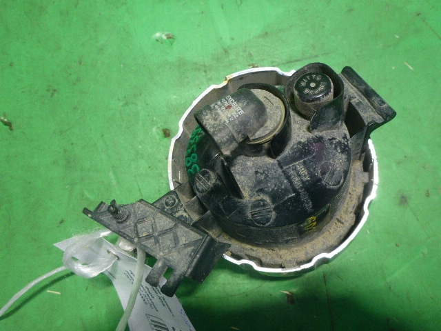 Фара противотуманная левая