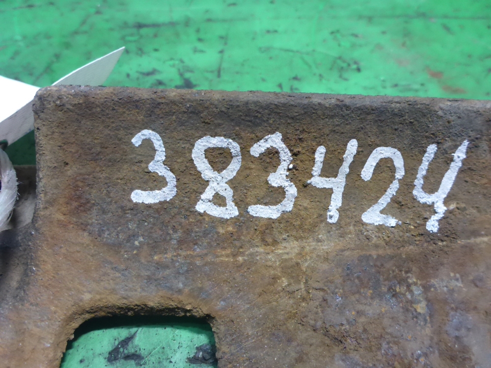 Кронштейн (сопут. товар)