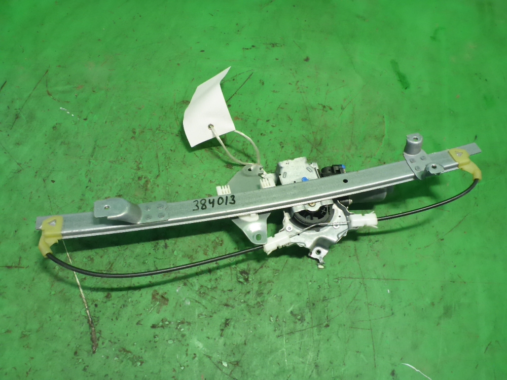 Стеклоподъемник электр. задний левый