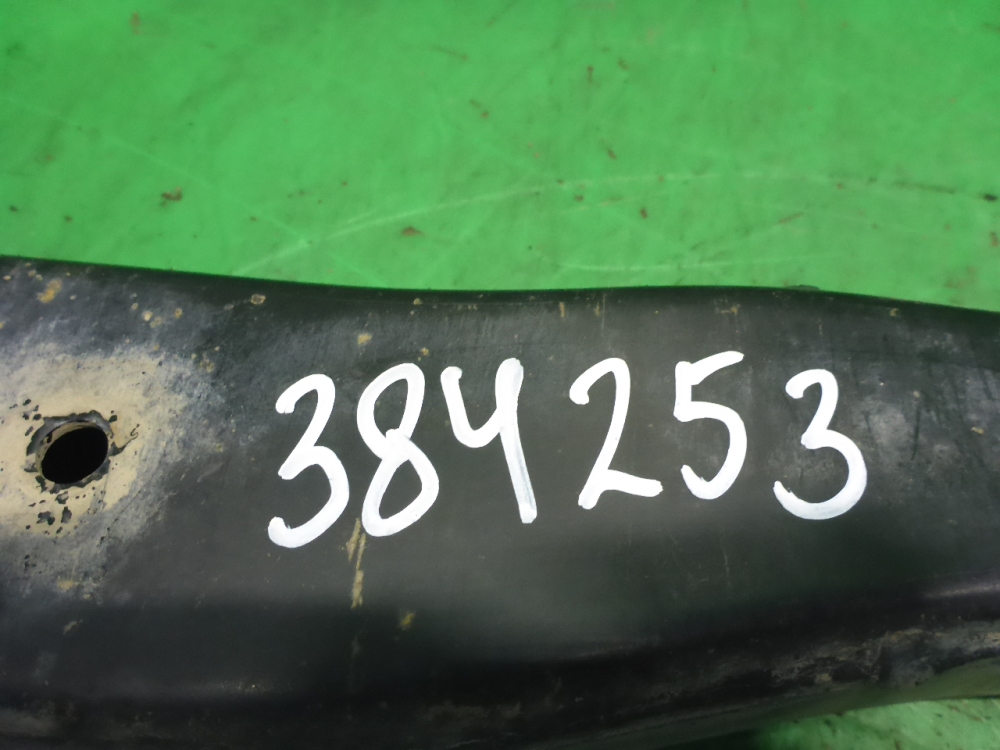 Балка передняя поперечная