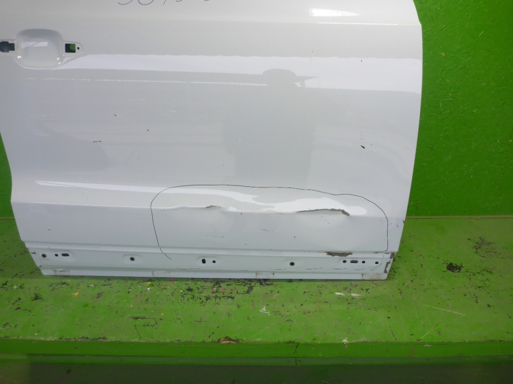 Дверь передняя правая