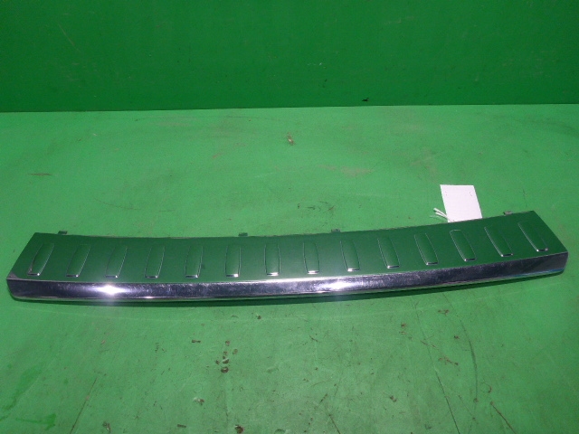 Накладка заднего бампера