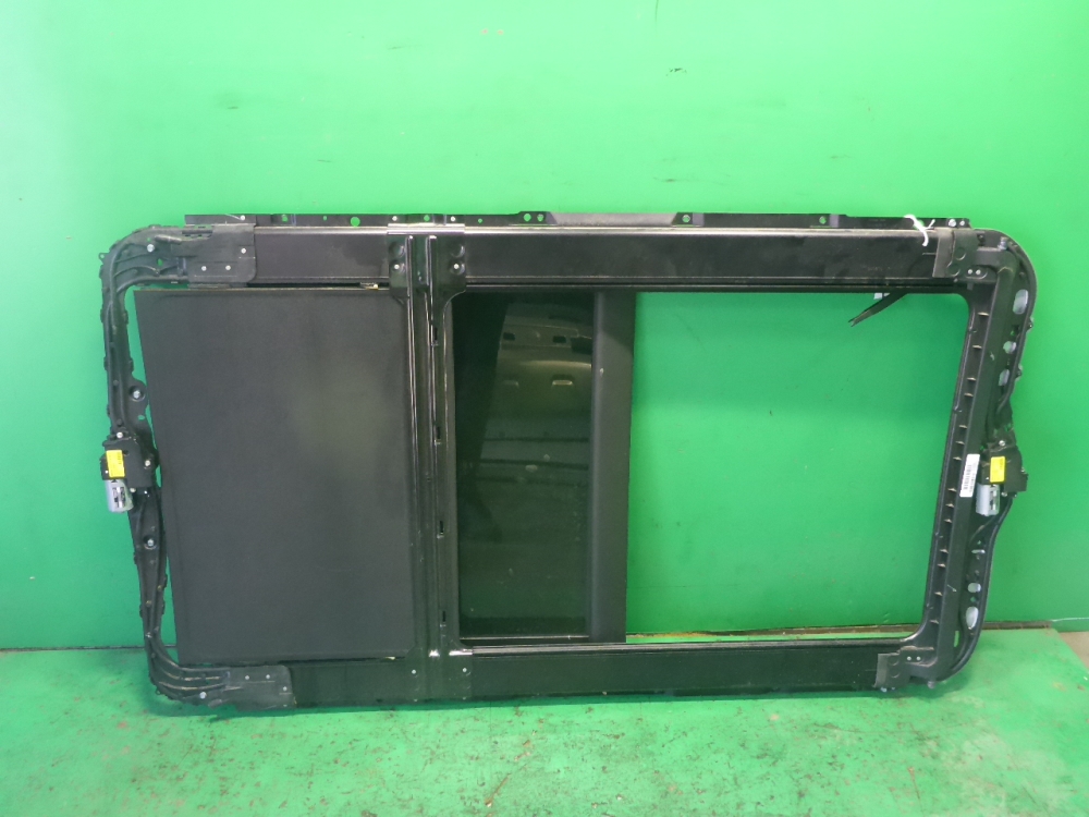 Люк в сборе электрический