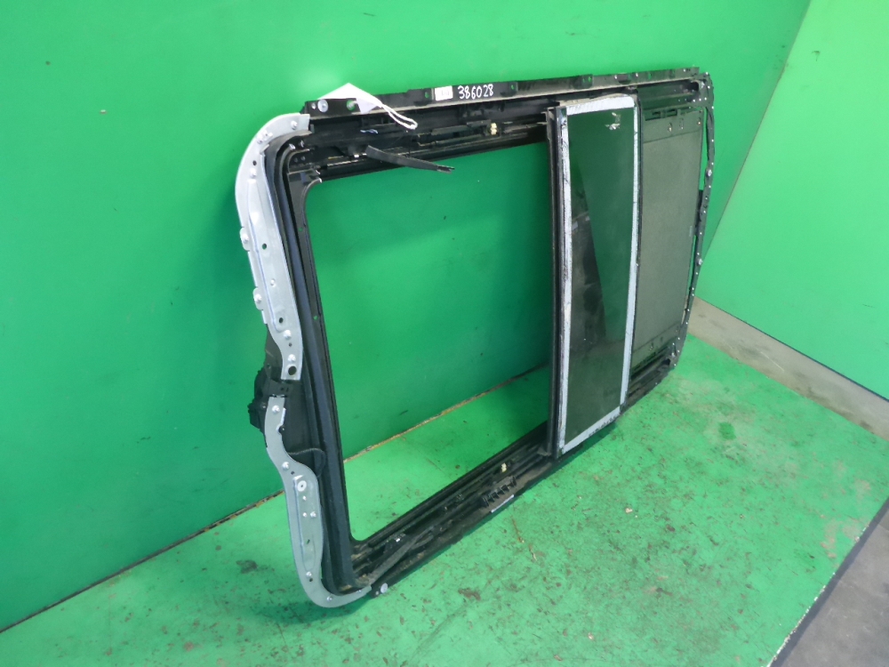 Люк в сборе электрический