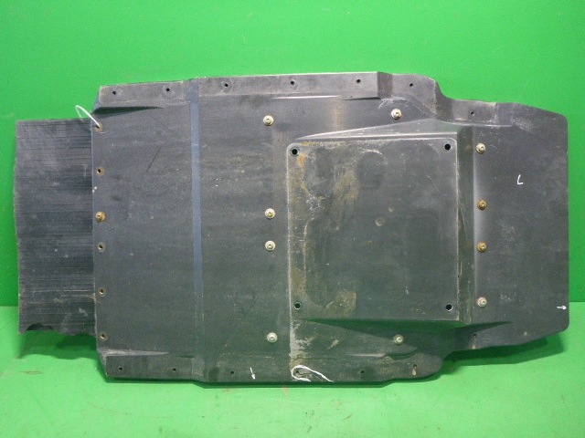 Крыло переднее задняя часть