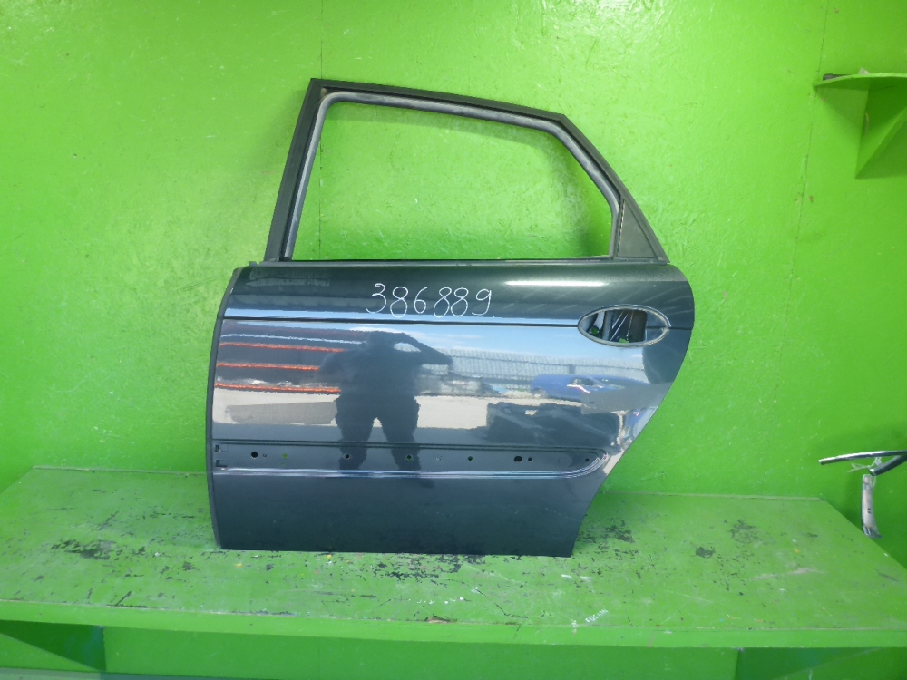 Дверь задняя левая