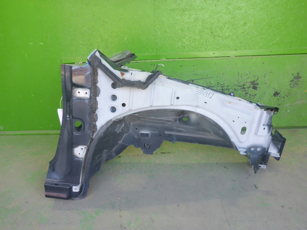 Лонжерон передний правый