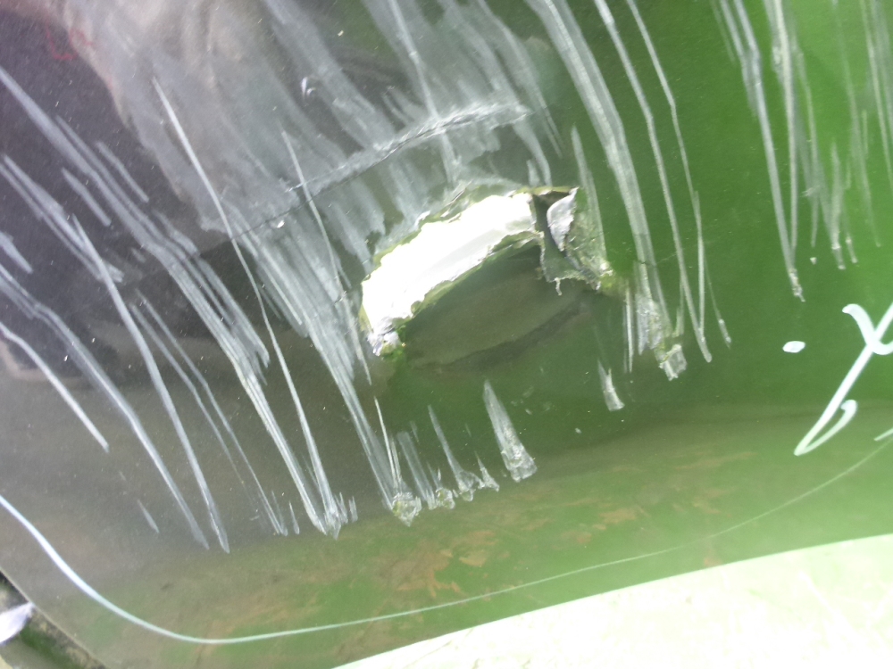 Бампер задний