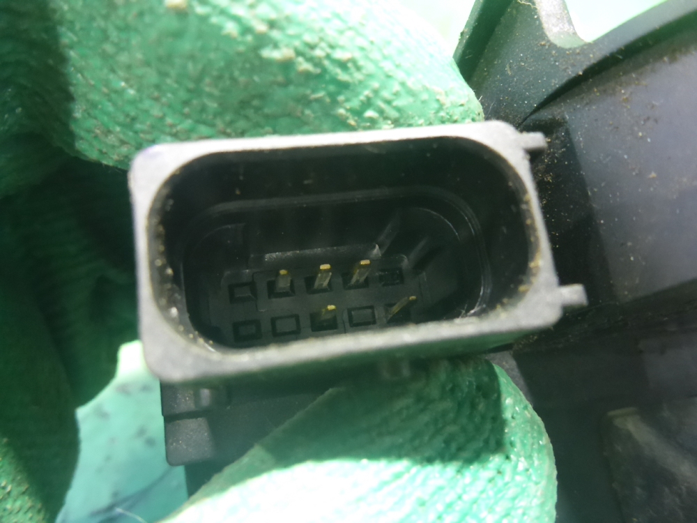 Замок двери задней правой