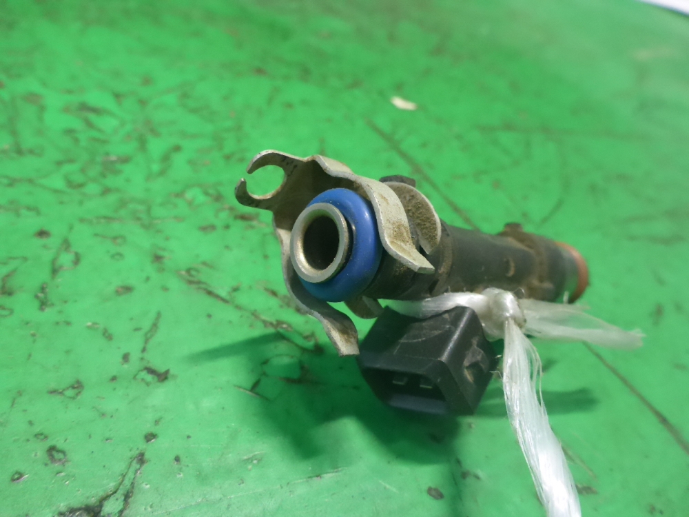 Форсунка инжекторная электрическая