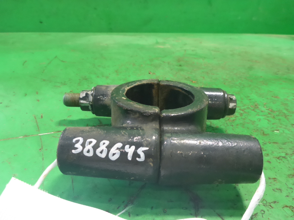 Кронштейн (сопут. товар)