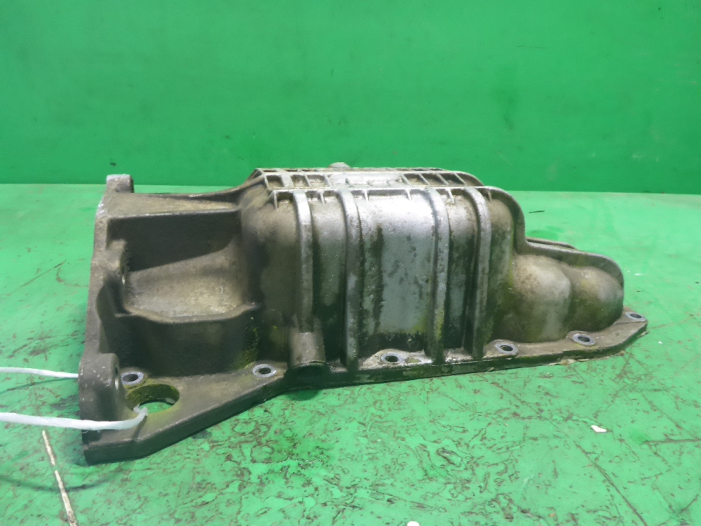 Поддон масляный двигателя (картер)