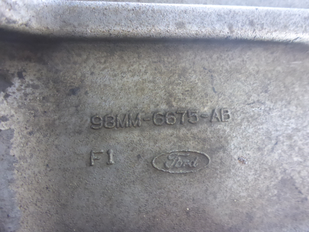 Поддон масляный двигателя (картер)