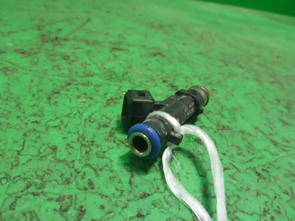 Форсунка инжекторная электрическая