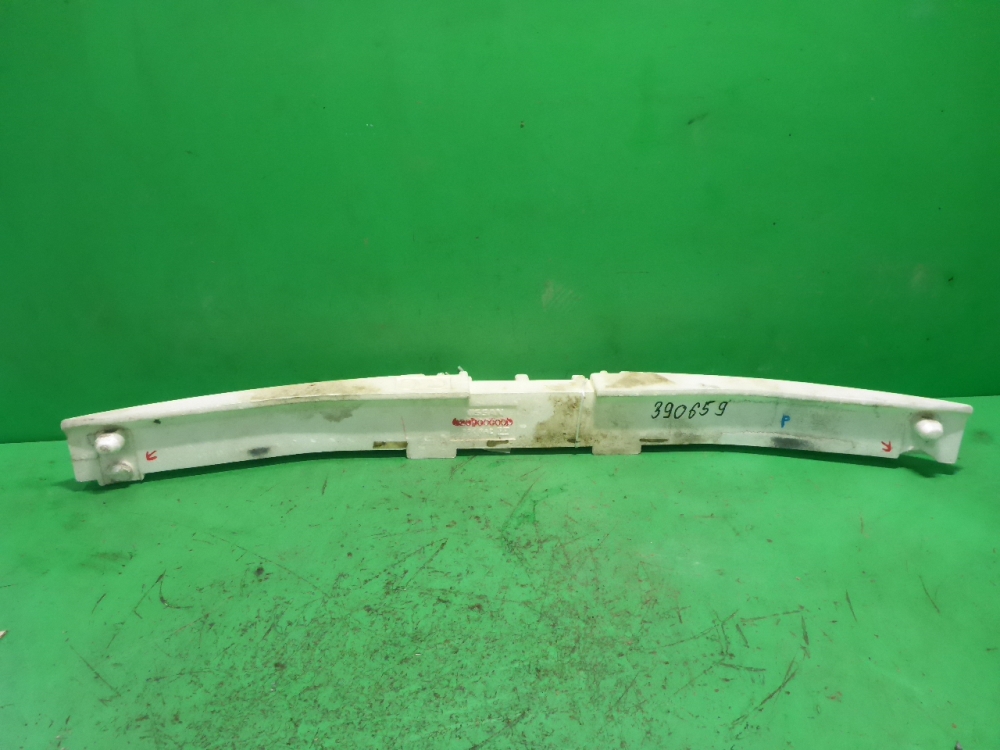 Наполнитель переднего бампера