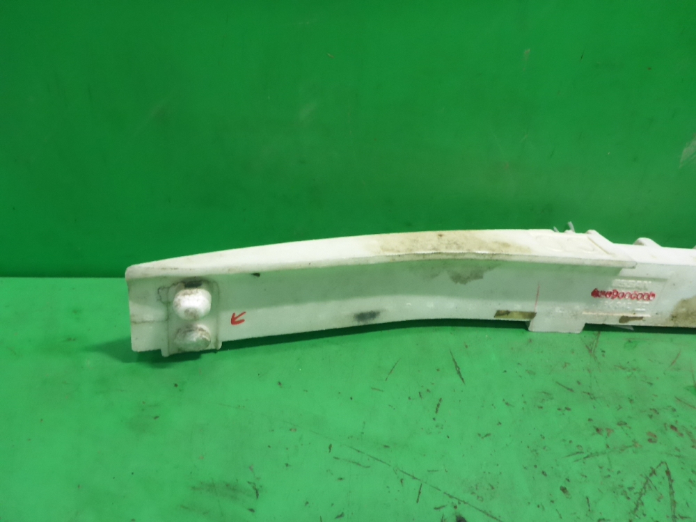 Наполнитель переднего бампера