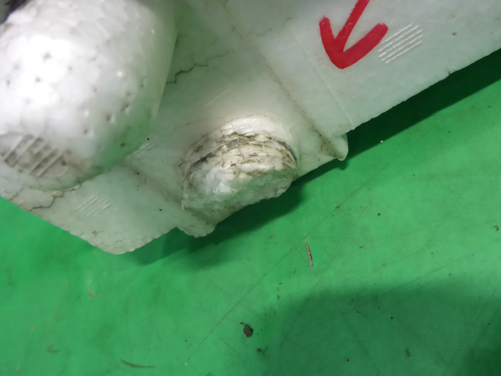 Наполнитель переднего бампера