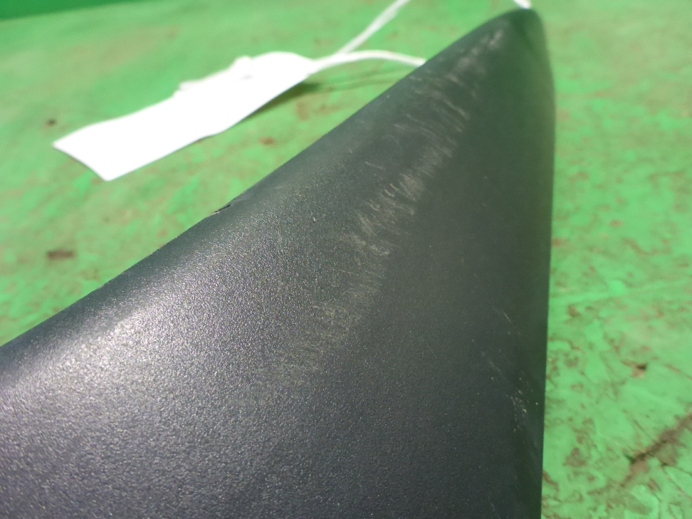 Брызговик задний правый