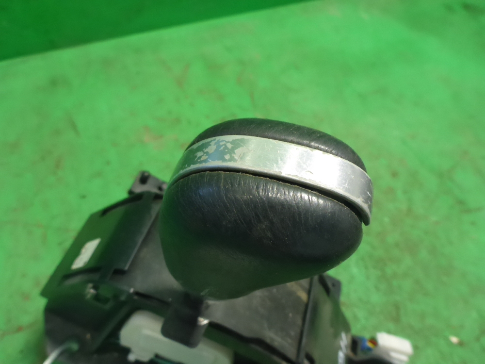 Кулиса МКПП / АКПП