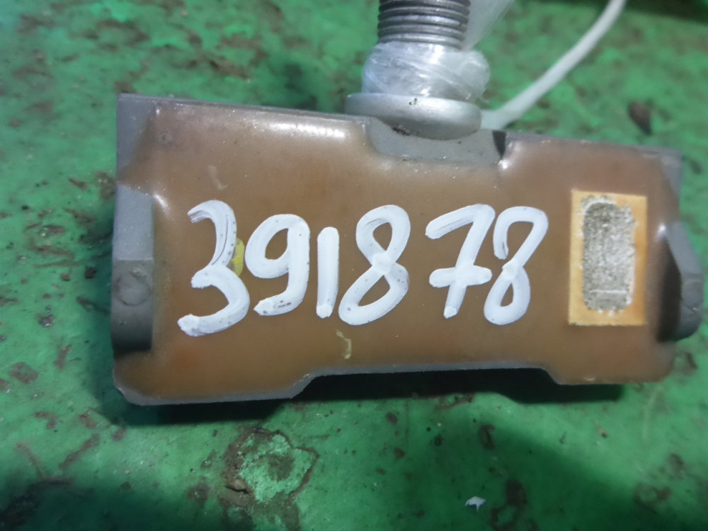 Датчик давления в шине для A8 (D2) 1994-2002