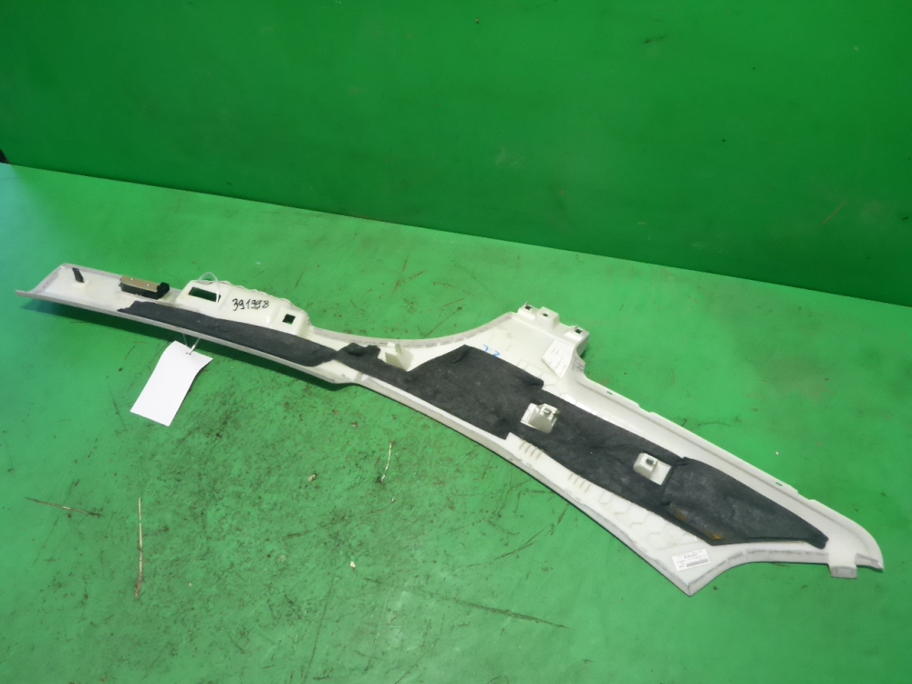 Обшивка стойки