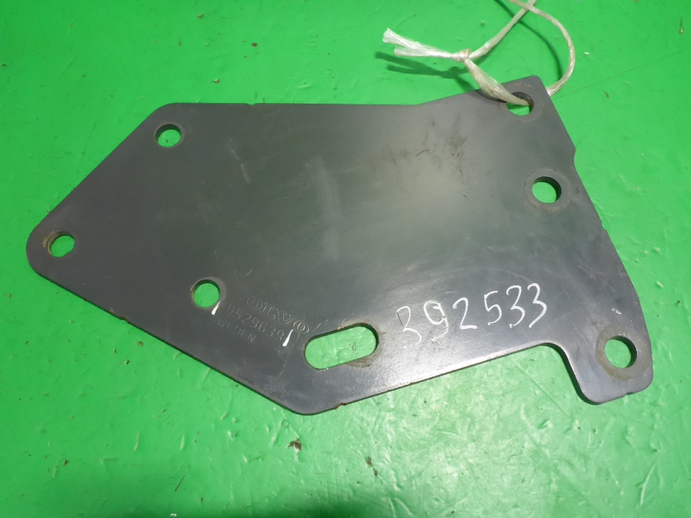 Кронштейн (сопут. товар)