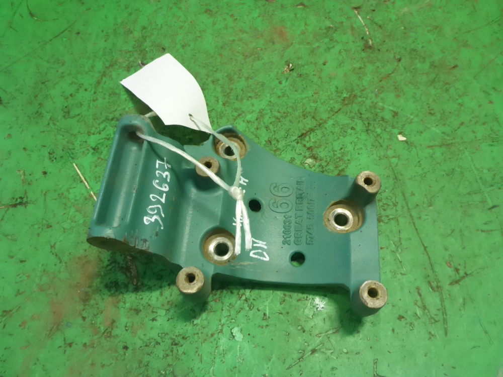 Кронштейн генератора