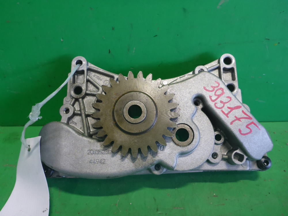 Насос масляный