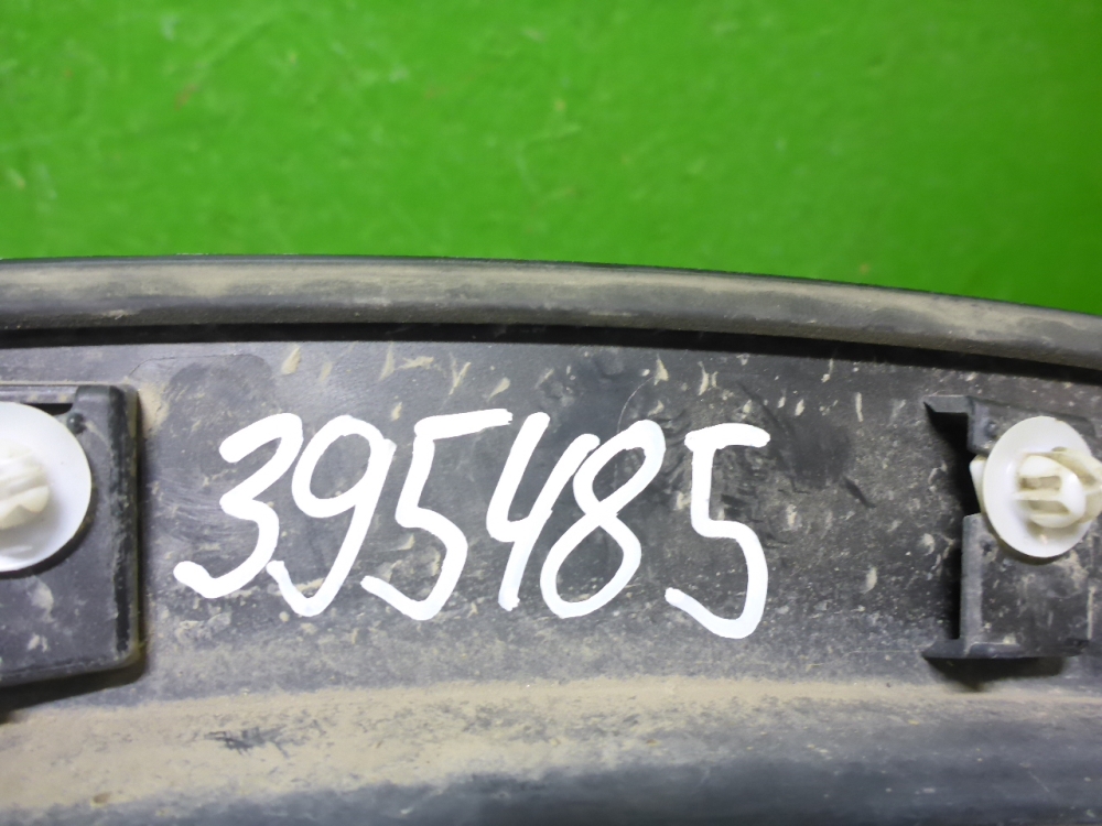 Накладка двери задней левой