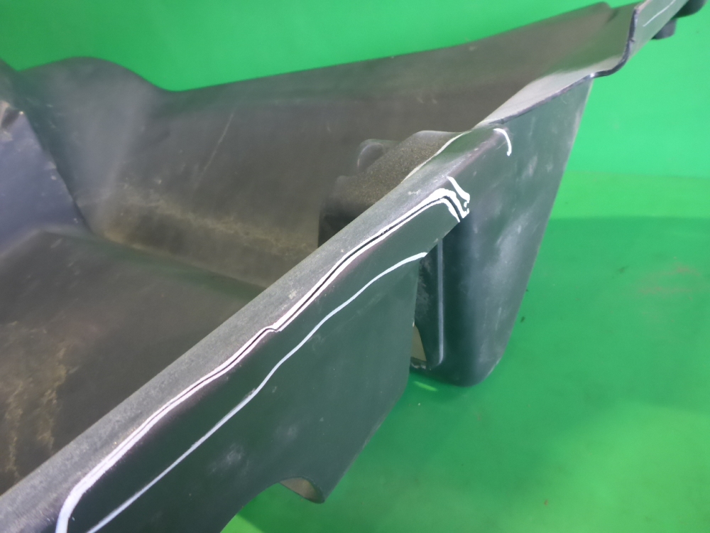 Подножка правая