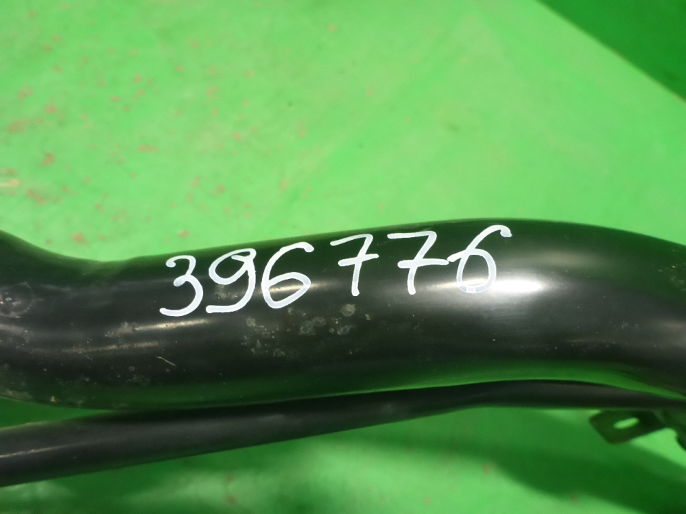 Горловина топливного бака