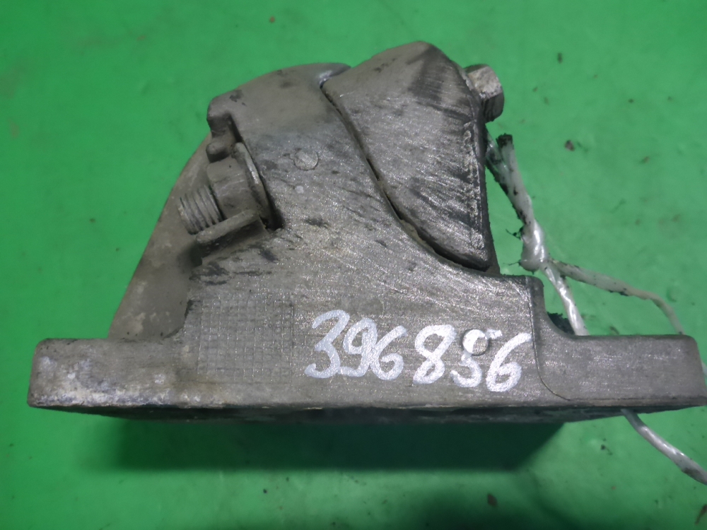 Кронштейн (сопут. товар)