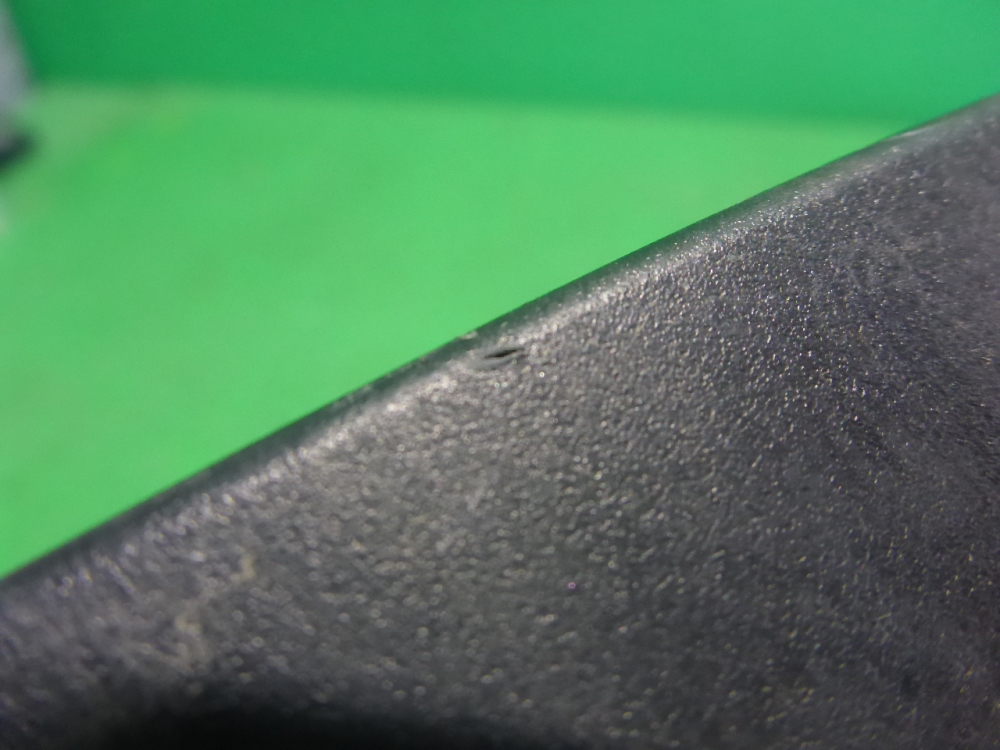 Накладка заднего крыла левого