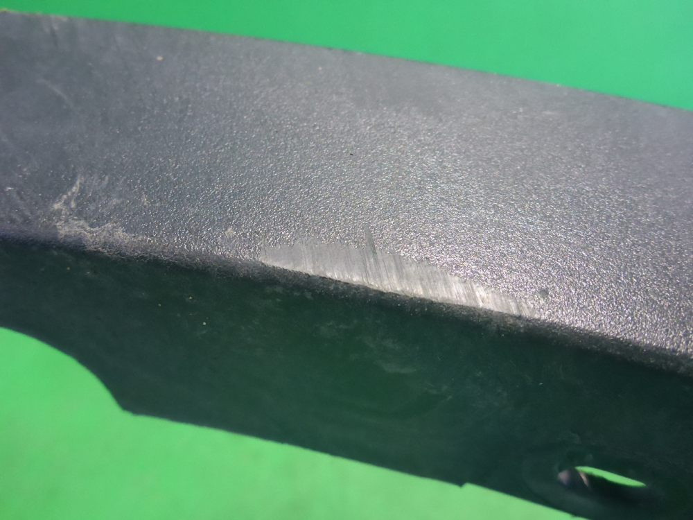 Накладка заднего крыла левого