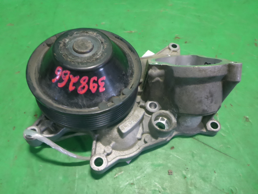 Насос водяной (помпа)