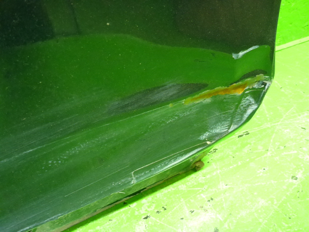 Дверь задняя правая